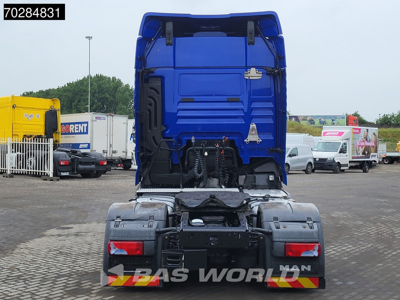 MAN TGX 18.460 4X2 XLX Mega Retarder 2x Tanks - Tegljač: slika 3 MAN TGX 18.460 4X2 XLX Mega Retarder 2x Tanks - Tegljač: slika 3