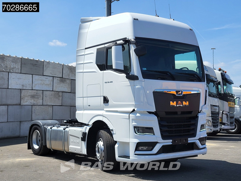MAN TGX 18.480 4X2 NEW! GX LED 2x Tanks Standklima ACC Euro 6 - Tegljač: slika 3 MAN TGX 18.480 4X2 NEW! GX LED 2x Tanks Standklima ACC Euro 6 - Tegljač: slika 3