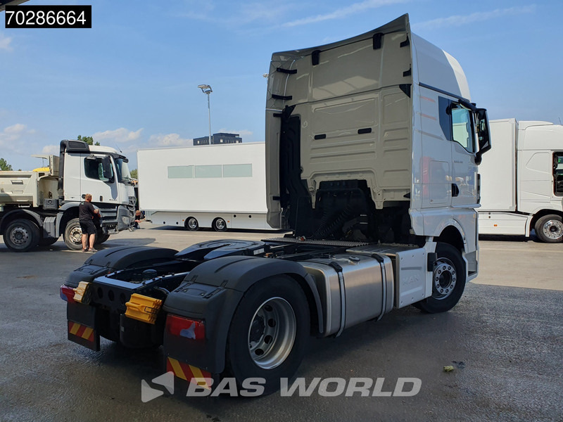 MAN TGX 18.480 4X2 NEW! GX LED 2x Tanks Standklima ACC Euro 6 - Tegljač: slika 5 MAN TGX 18.480 4X2 NEW! GX LED 2x Tanks Standklima ACC Euro 6 - Tegljač: slika 5