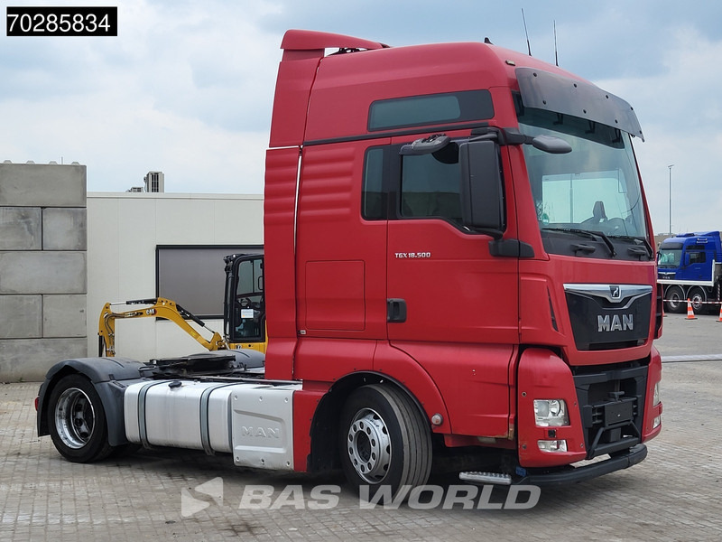 MAN TGX 18.500 4X2 Mega XXL Retarder 2xTanks Euro 6 - Tegljač: slika 3 MAN TGX 18.500 4X2 Mega XXL Retarder 2xTanks Euro 6 - Tegljač: slika 3
