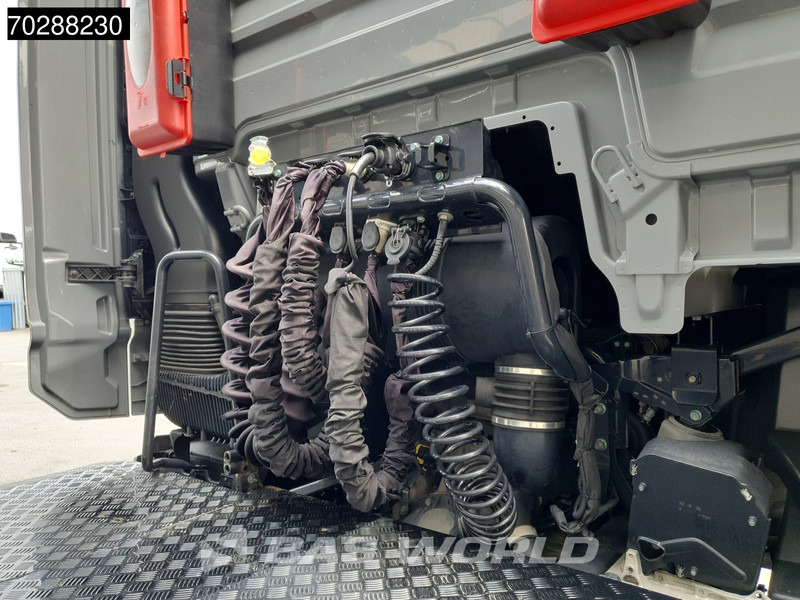 MAN TGX 18.510 4X2 Individual Lion S! GX Retarder Full-Air Standklima - Tegljač: slika 5 MAN TGX 18.510 4X2 Individual Lion S! GX Retarder Full-Air Standklima - Tegljač: slika 5