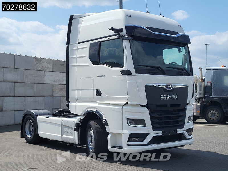 MAN TGX 18.520 4X2 Retarder 2xTanks MirrorCam Standklima ACC Navi LED Euro 6 Nieuw! - Tegljač: slika 3 MAN TGX 18.520 4X2 Retarder 2xTanks MirrorCam Standklima ACC Navi LED Euro 6 Nieuw! - Tegljač: slika 3