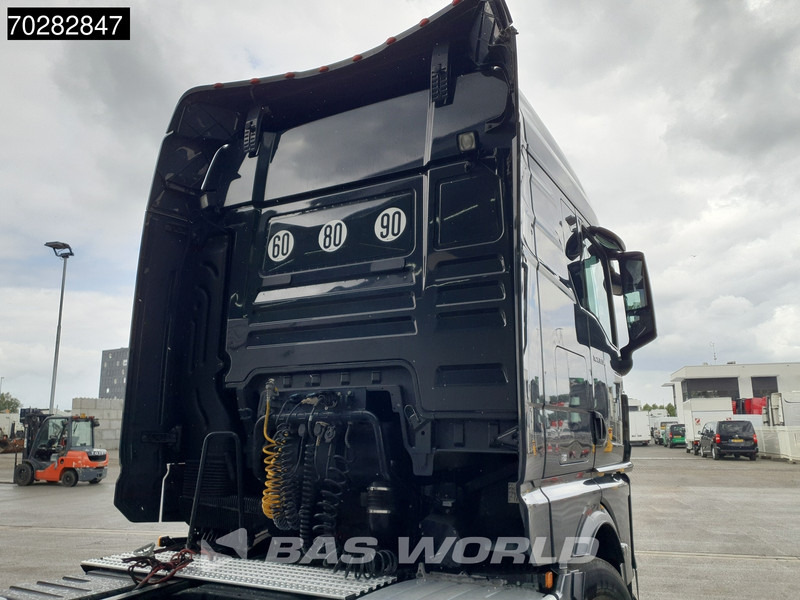 MAN TGX 33.510 832 6X4 120T! GM Retarder ACC Navi - Tegljač: slika 5 MAN TGX 33.510 832 6X4 120T! GM Retarder ACC Navi - Tegljač: slika 5