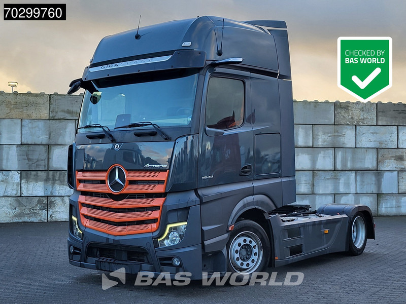 Mercedes-Benz Actros 1842 4X2 GigaSpace Mega Retarder 2xTanks ACC Standklima Euro 6 - Tegljač: slika 1 Mercedes-Benz Actros 1842 4X2 GigaSpace Mega Retarder 2xTanks ACC Standklima Euro 6 - Tegljač: slika 1