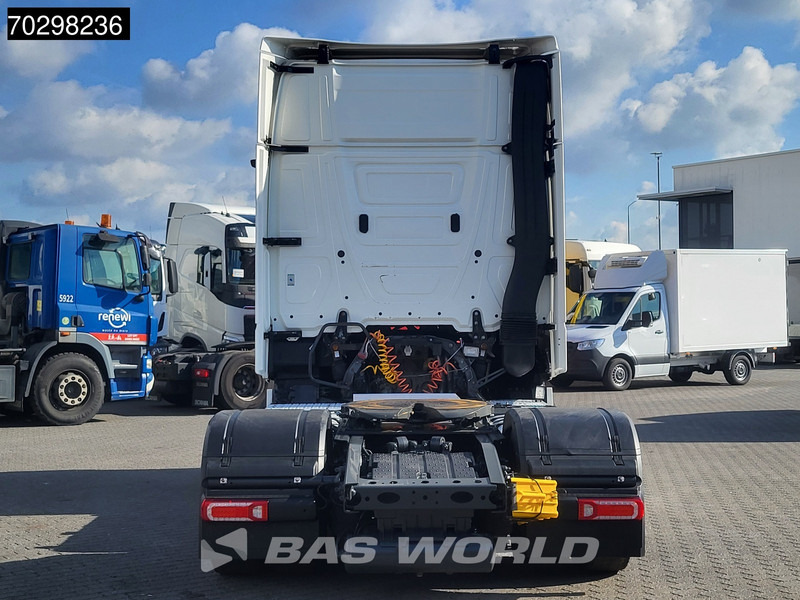 Mercedes-Benz Actros 1845 4X2 Mega Retarder 2xTanks ACC Standklima Euro 6 - Tegljač: slika 3 Mercedes-Benz Actros 1845 4X2 Mega Retarder 2xTanks ACC Standklima Euro 6 - Tegljač: slika 3