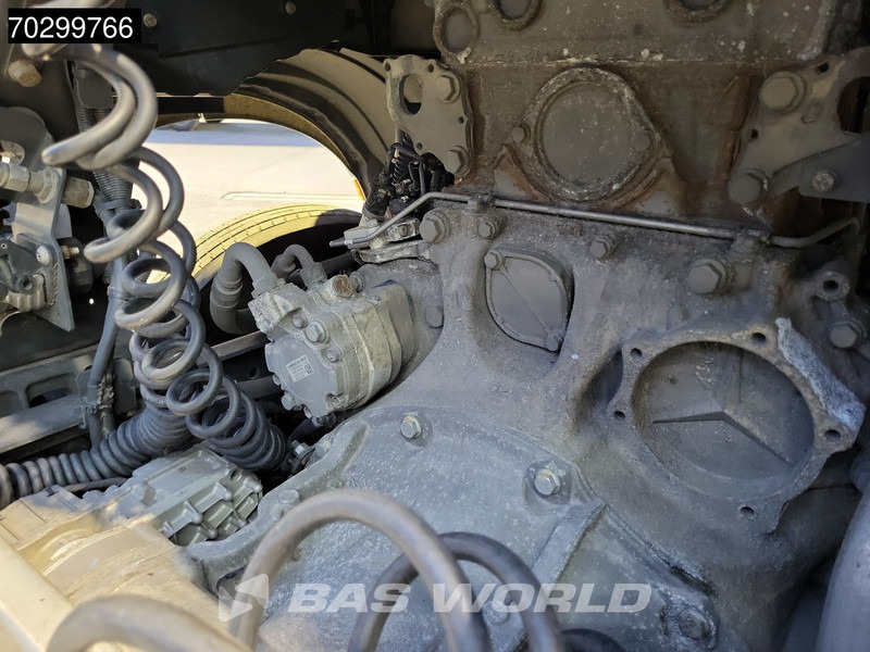 Mercedes-Benz Actros 1845 4X2 Retarder 2xTanks Standklima PPC ACC Euro 6 Mercedes-Benz Actros 1845 4X2 Retarder 2xTanks Standklima PPC ACC Euro 6: slika 17 Mercedes-Benz Actros 1845 4X2 Retarder 2xTanks Standklima PPC ACC Euro 6 Mercedes-Benz Actros 1845 4X2 Retarder 2xTanks Standklima PPC ACC Euro 6: slika 17