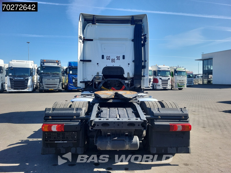 Mercedes-Benz Actros 1848 4X2 StreamSpace 2x Tanks - Tegljač: slika 3 Mercedes-Benz Actros 1848 4X2 StreamSpace 2x Tanks - Tegljač: slika 3