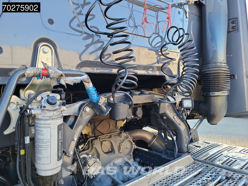 Mercedes-Benz Actros 1851 4X2 BigSpace 2x Tanks - Tegljač: slika 5 Mercedes-Benz Actros 1851 4X2 BigSpace 2x Tanks - Tegljač: slika 5