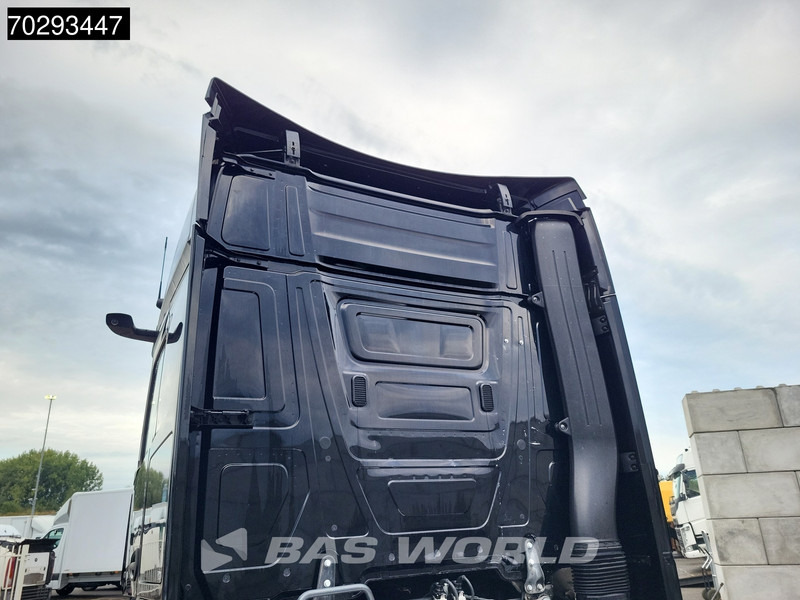 Mercedes-Benz Actros 1942 4X2 StreamSpace MP5 MirrorCam 2xTanks PPC Euro 6 Mercedes-Benz Actros 1942 4X2 StreamSpace MP5 MirrorCam 2xTanks PPC Euro 6: slika 10 Mercedes-Benz Actros 1942 4X2 StreamSpace MP5 MirrorCam 2xTanks PPC Euro 6 Mercedes-Benz Actros 1942 4X2 StreamSpace MP5 MirrorCam 2xTanks PPC Euro 6: slika 10