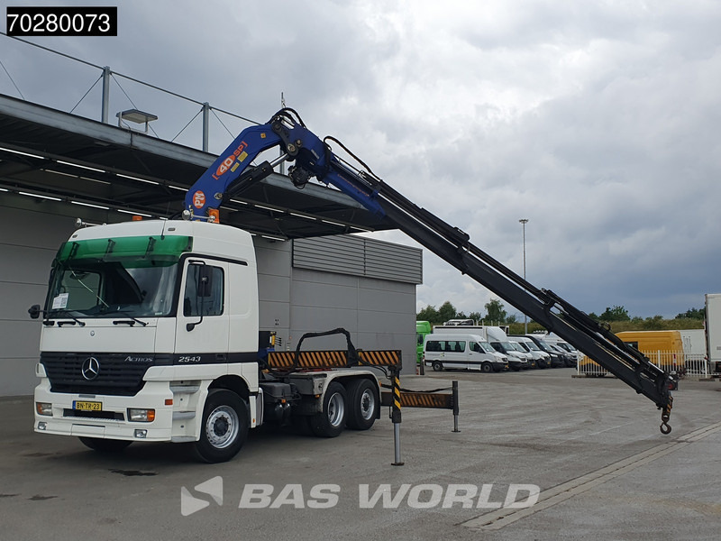 Mercedes-Benz Actros 2543 Actros 6X2 NL-Truck Liftachse 3-Pedals Kran PM 40 SP 2010 Euro 3 - Tegljač: slika 5 Mercedes-Benz Actros 2543 Actros 6X2 NL-Truck Liftachse 3-Pedals Kran PM 40 SP 2010 Euro 3 - Tegljač: slika 5