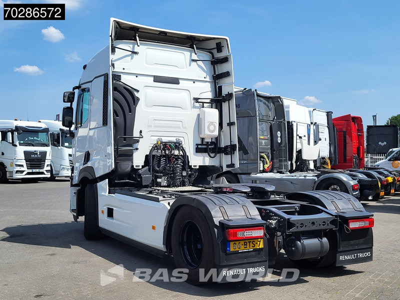 Renault T 440 T 4X2 NL-Truck VEB+ 2xTanks Euro 6 - Tegljač: slika 2 Renault T 440 T 4X2 NL-Truck VEB+ 2xTanks Euro 6 - Tegljač: slika 2