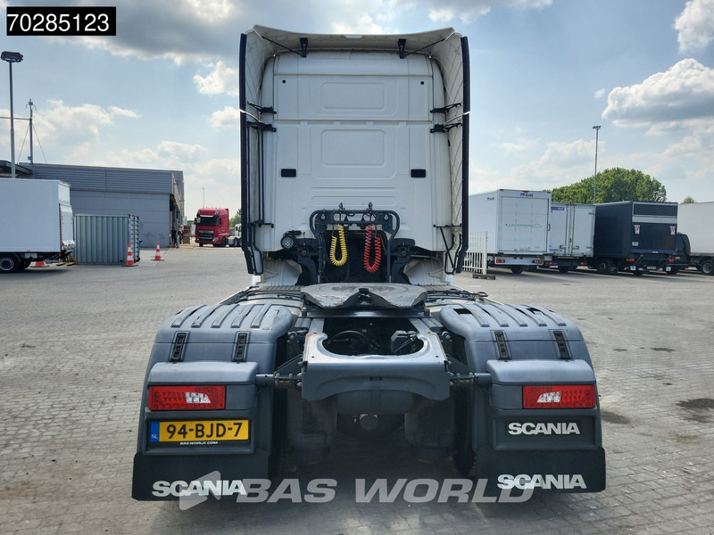 Scania R450 R 4X2 NL-Truck 2x Tanks Standklima Navi Xenon - Tegljač: slika 3 Scania R450 R 4X2 NL-Truck 2x Tanks Standklima Navi Xenon - Tegljač: slika 3