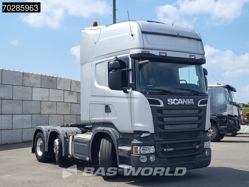 Scania R520 R 6X2 2xTanks Lift+lenkasche Xenon Navi Euro 6 - Tegljač: slika 3 Scania R520 R 6X2 2xTanks Lift+lenkasche Xenon Navi Euro 6 - Tegljač: slika 3