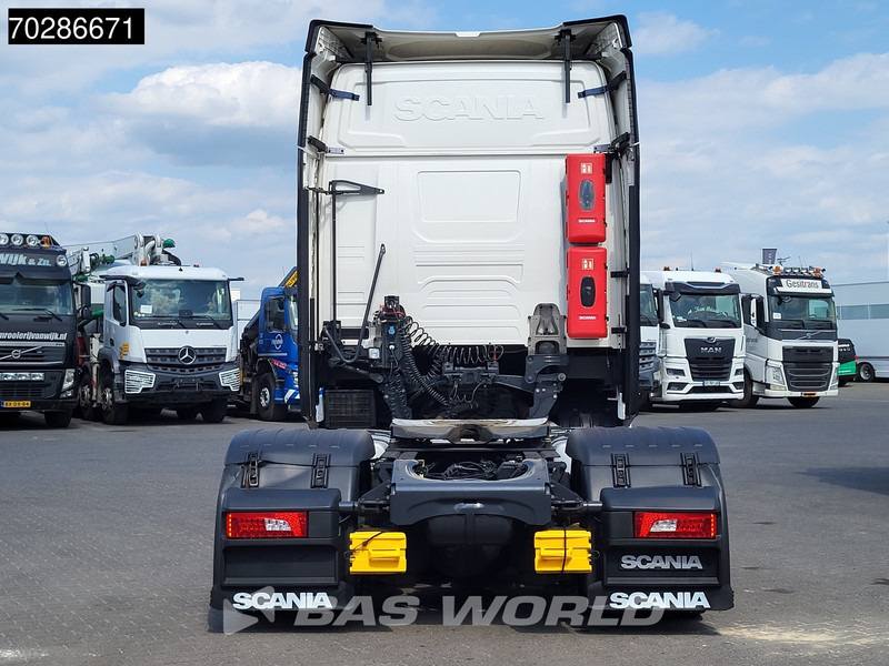 Scania S410 4X2 Mega Retarder 2xTanks ACC Standklima Navi Euro 6 - Tegljač: slika 3 Scania S410 4X2 Mega Retarder 2xTanks ACC Standklima Navi Euro 6 - Tegljač: slika 3