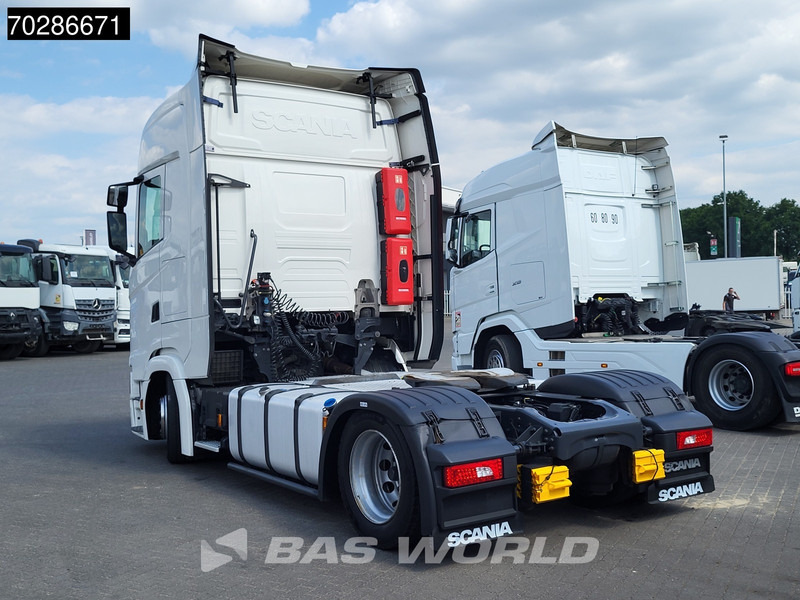 Scania S410 4X2 Mega Retarder 2xTanks ACC Standklima Navi Euro 6 - Tegljač: slika 2 Scania S410 4X2 Mega Retarder 2xTanks ACC Standklima Navi Euro 6 - Tegljač: slika 2