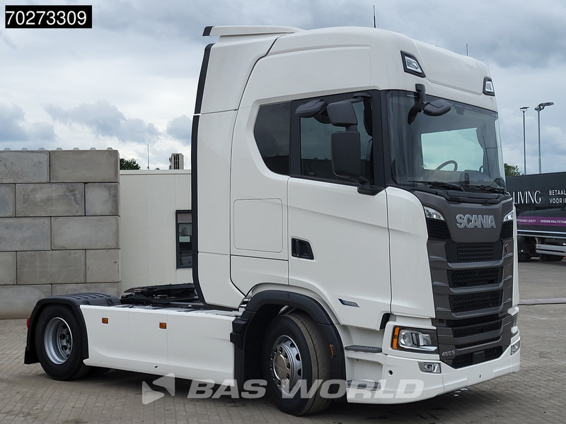 Scania S460 4X2 NEW! Retarder 2x Tanks ACC Navi Standklima - Tegljač: slika 3 Scania S460 4X2 NEW! Retarder 2x Tanks ACC Navi Standklima - Tegljač: slika 3