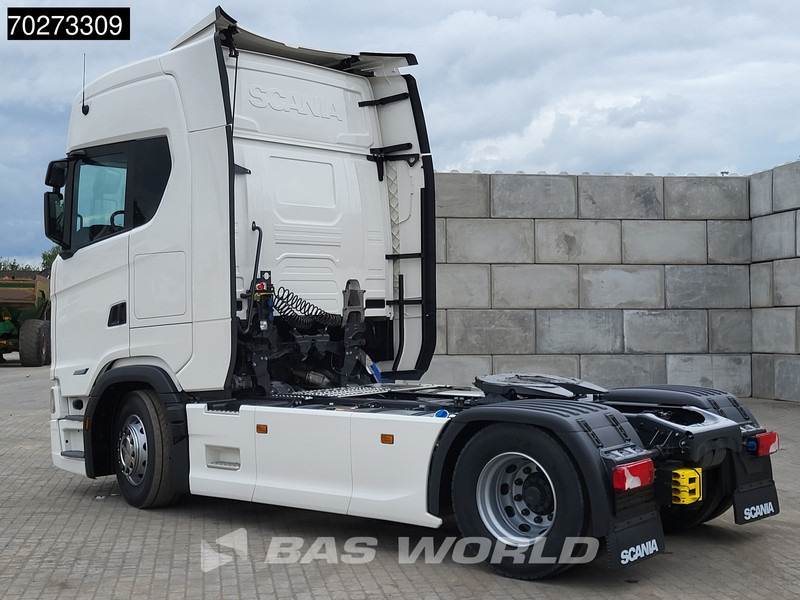 Scania S460 4X2 NEW! Retarder 2x Tanks ACC Navi Standklima - Tegljač: slika 2 Scania S460 4X2 NEW! Retarder 2x Tanks ACC Navi Standklima - Tegljač: slika 2