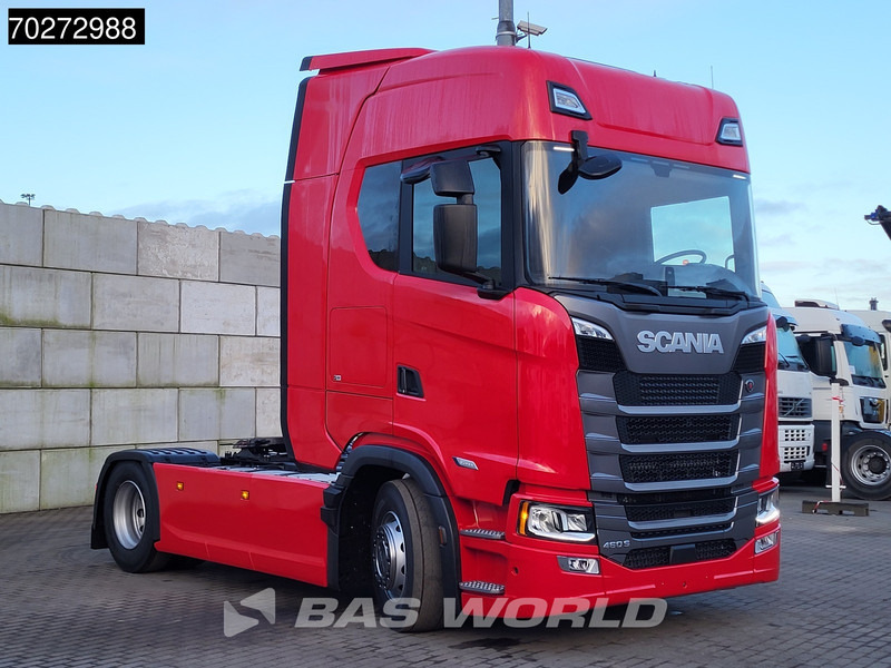 Scania S460 4X2 NEW! Retarder ACC Navi Standklima 2X Tanks Scania S460 4X2 NEW! Retarder ACC Navi Standklima 2X Tanks: slika 13