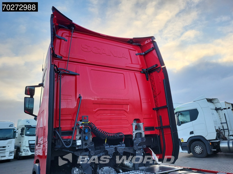 Scania S460 4X2 NEW! Retarder ACC Navi Standklima 2X Tanks - Tegljač: slika 3 Scania S460 4X2 NEW! Retarder ACC Navi Standklima 2X Tanks - Tegljač: slika 3
