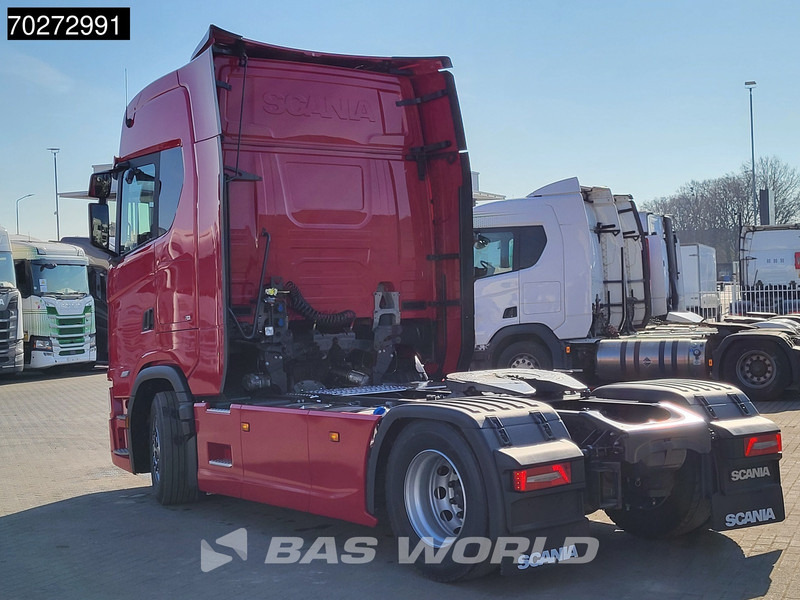 Scania S500 4X2 NEW! Retarder 2xTanks LED ACC Standklima Euro 6 - Tegljač: slika 2 Scania S500 4X2 NEW! Retarder 2xTanks LED ACC Standklima Euro 6 - Tegljač: slika 2