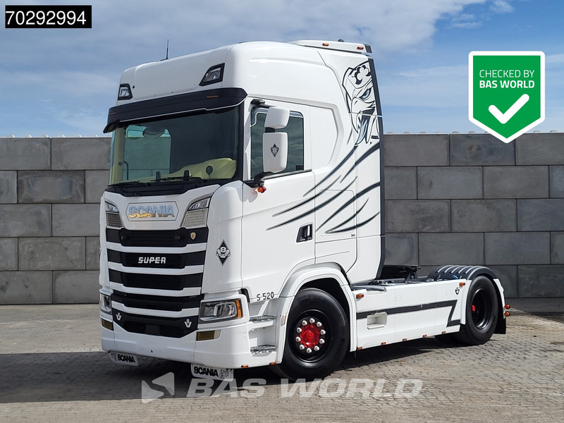 Scania S520 S 4X2 Retarder Full-Air 2x Tanks Leder Standklima Navi ACC LED Euro 6 - Tegljač: slika 1 Scania S520 S 4X2 Retarder Full-Air 2x Tanks Leder Standklima Navi ACC LED Euro 6 - Tegljač: slika 1