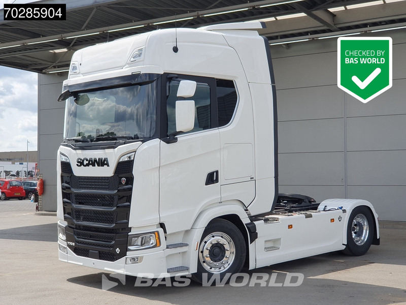 Scania S770 4X2 Full-Air Retarder 2x Tanks Standklima Alcoa's Leather - Tegljač: slika 1 Scania S770 4X2 Full-Air Retarder 2x Tanks Standklima Alcoa's Leather - Tegljač: slika 1