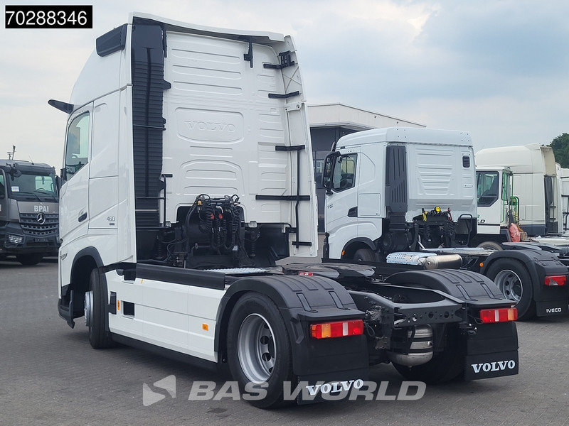 Volvo FH 460 4X2 2024! XL TC VEB+ 2x Tanks I-ParkCool - Tegljač: slika 2 Volvo FH 460 4X2 2024! XL TC VEB+ 2x Tanks I-ParkCool - Tegljač: slika 2