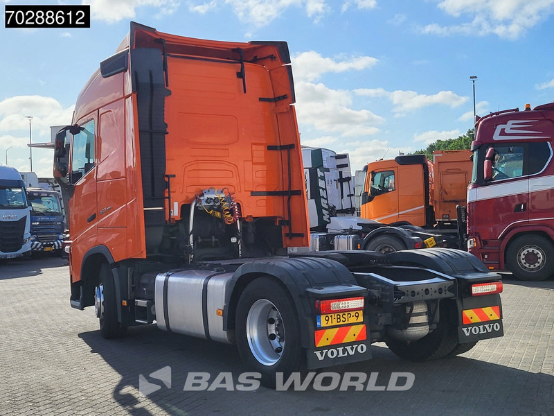 Volvo FH 460 4X2 NL-Truck VEB+ 2x Tanks Navi - Tegljač: slika 2 Volvo FH 460 4X2 NL-Truck VEB+ 2x Tanks Navi - Tegljač: slika 2