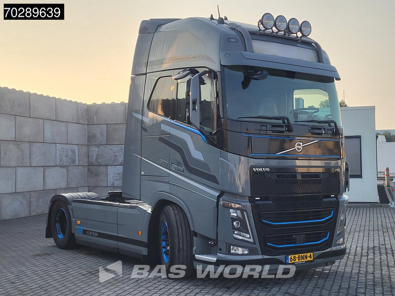 Volvo FH 500 FH 4X2 Edition2! NL-Truck XL Full-Air TC Dual-Clutch VDS 2xTanks Xenon I-ParkCool ACC Euro 6 - Tegljač: slika 3 Volvo FH 500 FH 4X2 Edition2! NL-Truck XL Full-Air TC Dual-Clutch VDS 2xTanks Xenon I-ParkCool ACC Euro 6 - Tegljač: slika 3