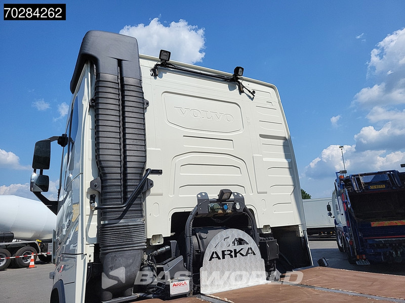 Volvo FH16 750 906 6X4 Retarder Hydraulik Liftachse Big-Axle VDS - Tegljač: slika 3 Volvo FH16 750 906 6X4 Retarder Hydraulik Liftachse Big-Axle VDS - Tegljač: slika 3
