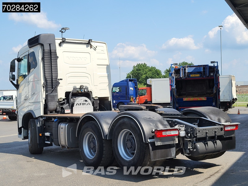 Volvo FH16 750 906 6X4 Retarder Hydraulik Liftachse Big-Axle VDS - Tegljač: slika 2 Volvo FH16 750 906 6X4 Retarder Hydraulik Liftachse Big-Axle VDS - Tegljač: slika 2