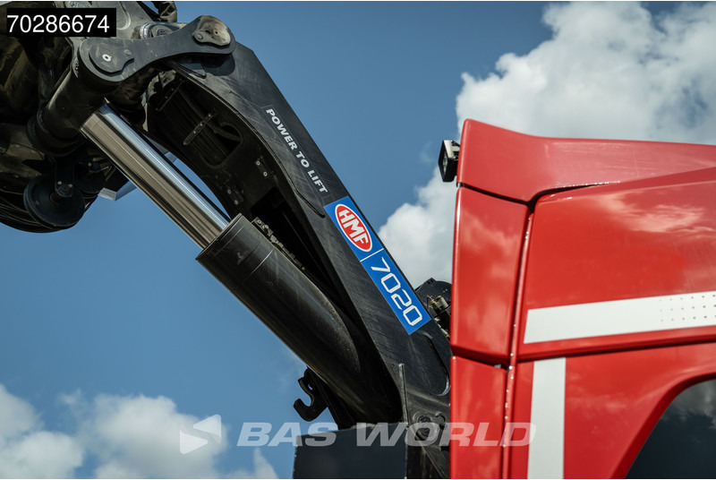 Volvo FH16 650 FH16 8X2 HMF 7020K-RCS Crane + Fly-Jib Lift+Steering-Axle Navi LED ACC Euro 6 - Kamion sa tovarnim sandukom, Kamion sa dizalicom: slika 3 Volvo FH16 650 FH16 8X2 HMF 7020K-RCS Crane + Fly-Jib Lift+Steering-Axle Navi LED ACC Euro 6 - Kamion sa tovarnim sandukom, Kamion sa dizalicom: slika 3