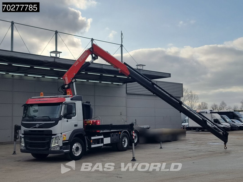 Volvo FM 460 6X2 Fassi F365A.2.25 E-Dynamic Retarder Euro 6 Kraan Crane - Kamion sa tovarnim sandukom, Kamion sa dizalicom: slika 5 Volvo FM 460 6X2 Fassi F365A.2.25 E-Dynamic Retarder Euro 6 Kraan Crane - Kamion sa tovarnim sandukom, Kamion sa dizalicom: slika 5