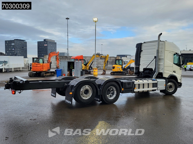 Volvo FMX 540 FMX 6X2 NEW chassis! Lift+steering Axle Engine PTO Full air suspension - Kamion sa golom šasijom i zatvorenom kabinom: slika 5 Volvo FMX 540 FMX 6X2 NEW chassis! Lift+steering Axle Engine PTO Full air suspension - Kamion sa golom šasijom i zatvorenom kabinom: slika 5