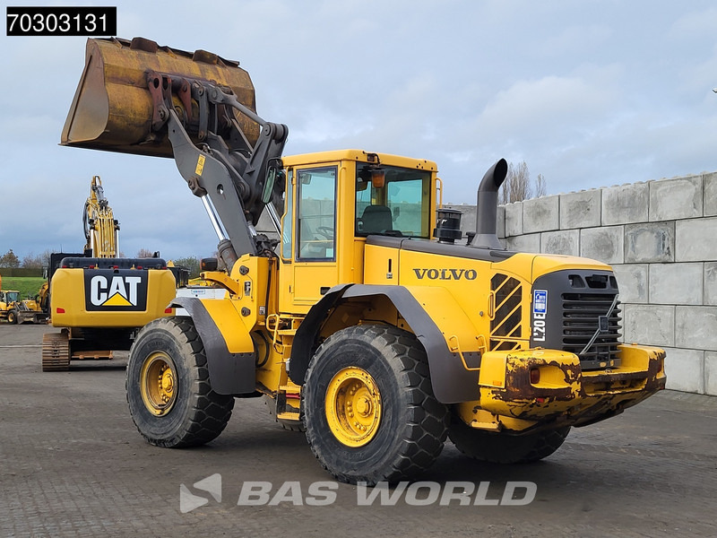 Volvo L120 E Quick Coupler - Utovarivač točkaš: slika 5 Volvo L120 E Quick Coupler - Utovarivač točkaš: slika 5