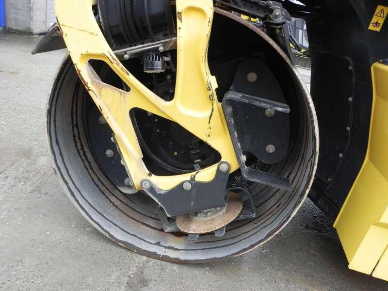 Bomag BW174AP-4 AM II - Valjak za puteve: slika 5 Bomag BW174AP-4 AM II - Valjak za puteve: slika 5