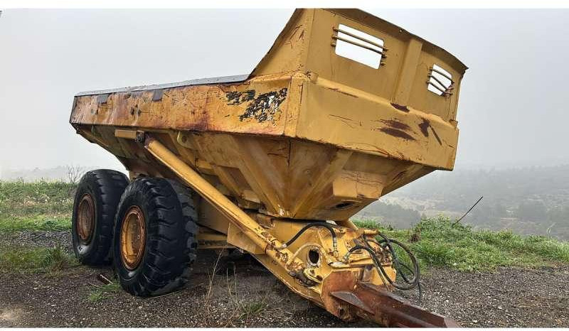 Caterpillar D250B - Kiper: slika 1 Caterpillar D250B - Kiper: slika 1
