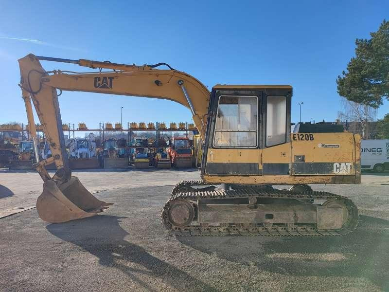 Caterpillar E120B - Bager guseničar: slika 4 Caterpillar E120B - Bager guseničar: slika 4