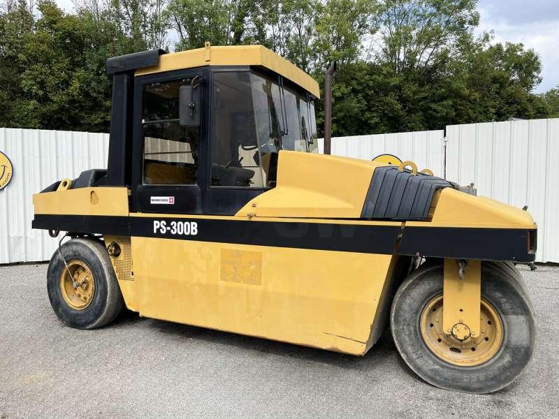 Caterpillar PS300B - Pneumatski valjak: slika 1 Caterpillar PS300B - Pneumatski valjak: slika 1