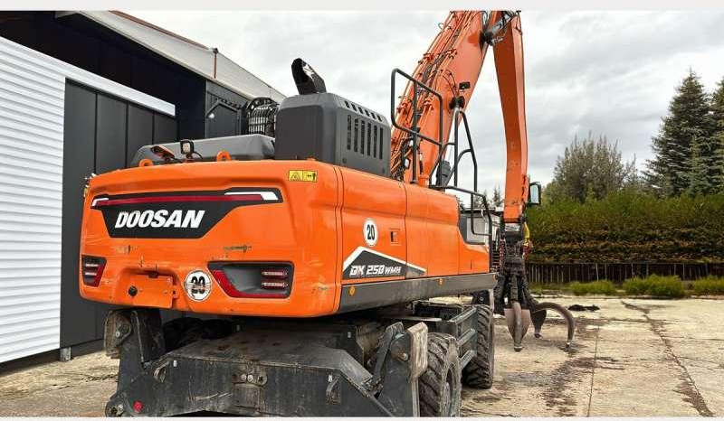 Doosan DX250WMH-7 - Bager točkaš: slika 4 Doosan DX250WMH-7 - Bager točkaš: slika 4