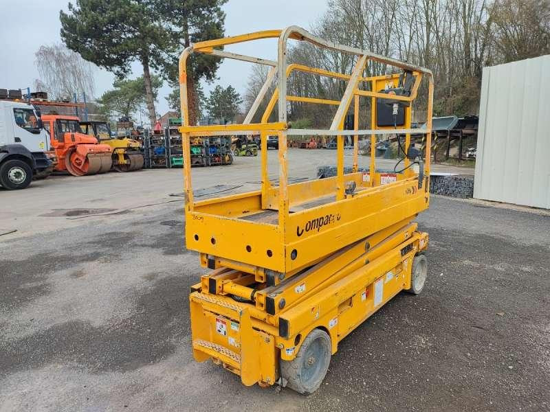 Haulotte CISEAUX COMPACT 8 - Jarbolna penjajuća platforma: slika 3 Haulotte CISEAUX COMPACT 8 - Jarbolna penjajuća platforma: slika 3