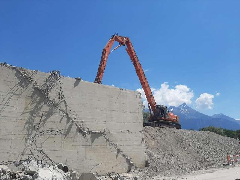 Hitachi EX400LC - Bager za rušenje: slika 3 Hitachi EX400LC - Bager za rušenje: slika 3
