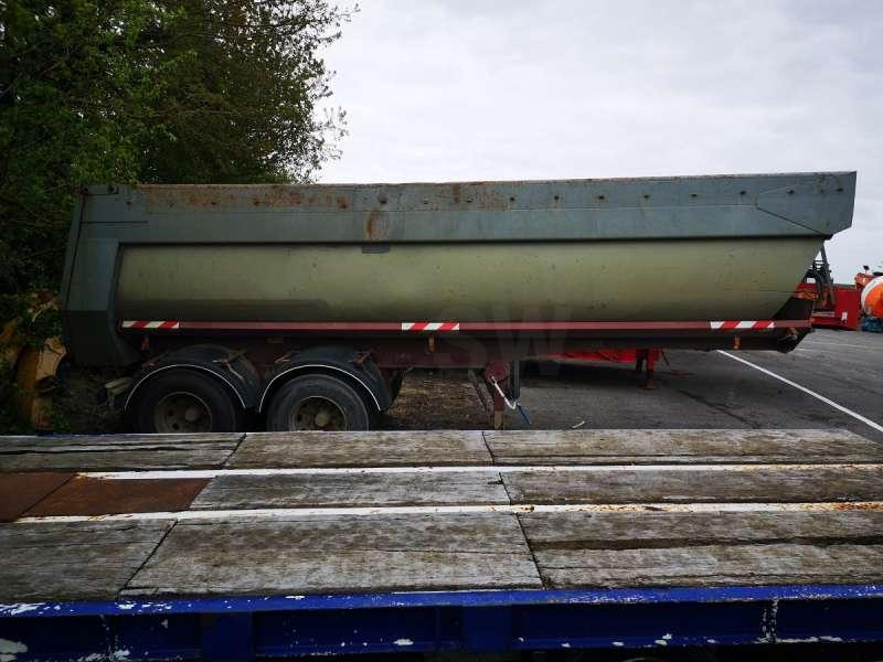 Kaiser KAISER 2 ESSIEUX - Poluprikolica istovarivača: slika 4 Kaiser KAISER 2 ESSIEUX - Poluprikolica istovarivača: slika 4