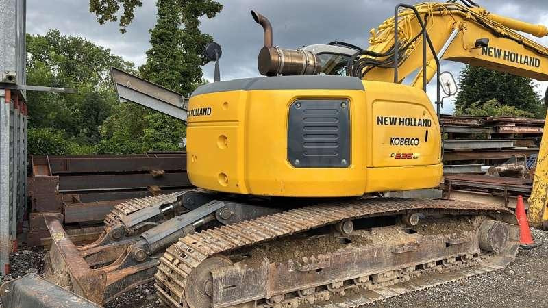 Kobelco SK235SRNLC-1ES - Bager guseničar: slika 3 Kobelco SK235SRNLC-1ES - Bager guseničar: slika 3
