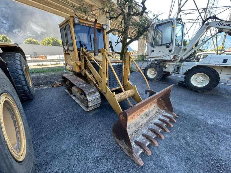 Komatsu D21S-6 - Utovarivač guseničar: slika 5 Komatsu D21S-6 - Utovarivač guseničar: slika 5