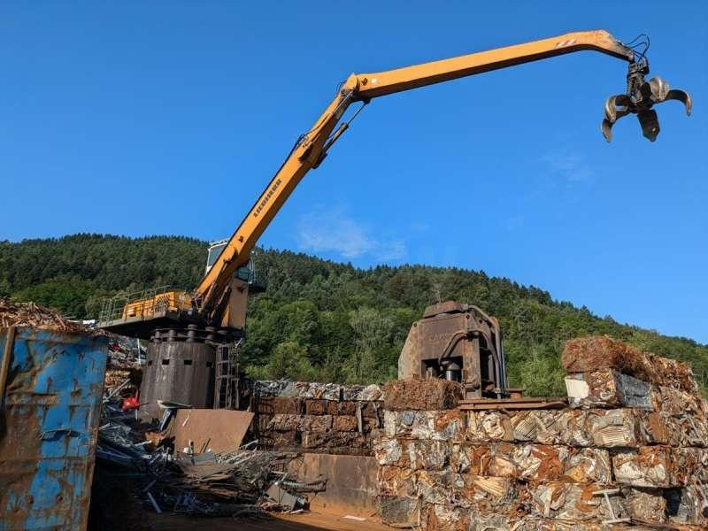 Liebherr 934C ELECTRIQUE - Bager za obradu otpada/ Industrije: slika 1 Liebherr 934C ELECTRIQUE - Bager za obradu otpada/ Industrije: slika 1