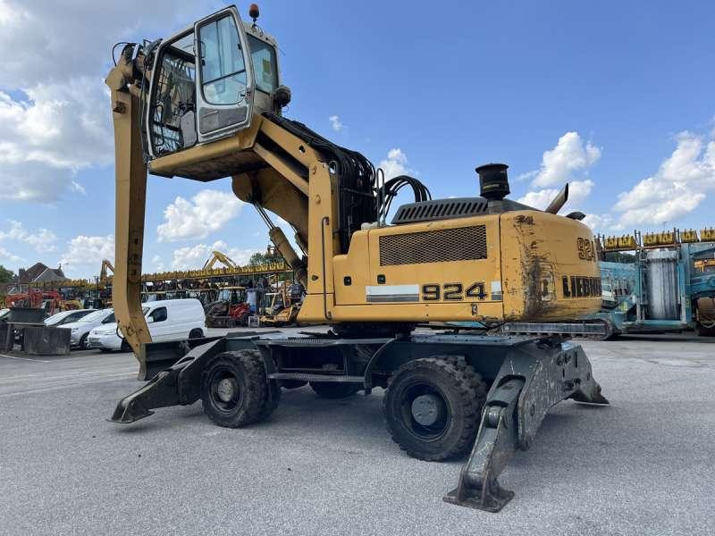 Liebherr A924C LITRONIC - Bager za obradu otpada/ Industrije: slika 3 Liebherr A924C LITRONIC - Bager za obradu otpada/ Industrije: slika 3