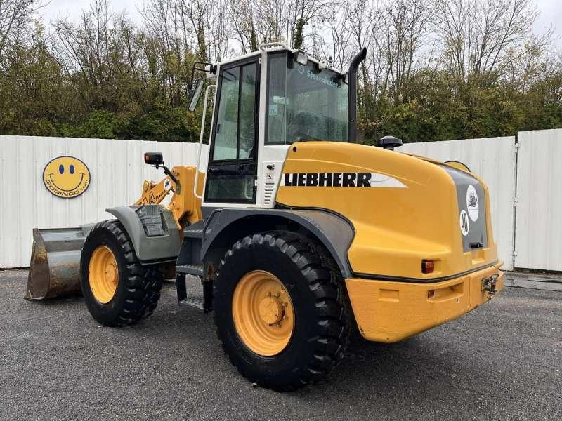 Liebherr L514 Stereo - Utovarivač točkaš: slika 4 Liebherr L514 Stereo - Utovarivač točkaš: slika 4