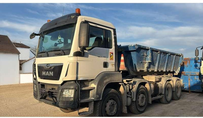 MAN TGS 35.460 8X4 - Kamion sa hidrauličnom kukom: slika 2 MAN TGS 35.460 8X4 - Kamion sa hidrauličnom kukom: slika 2