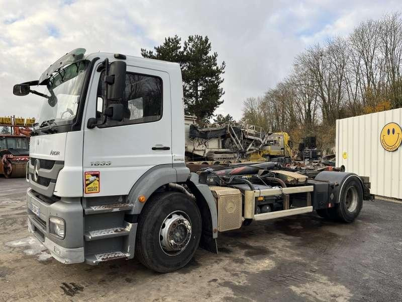 Mercedes AXOR 1833 - Kamion sa hidrauličnom kukom: slika 3 Mercedes AXOR 1833 - Kamion sa hidrauličnom kukom: slika 3